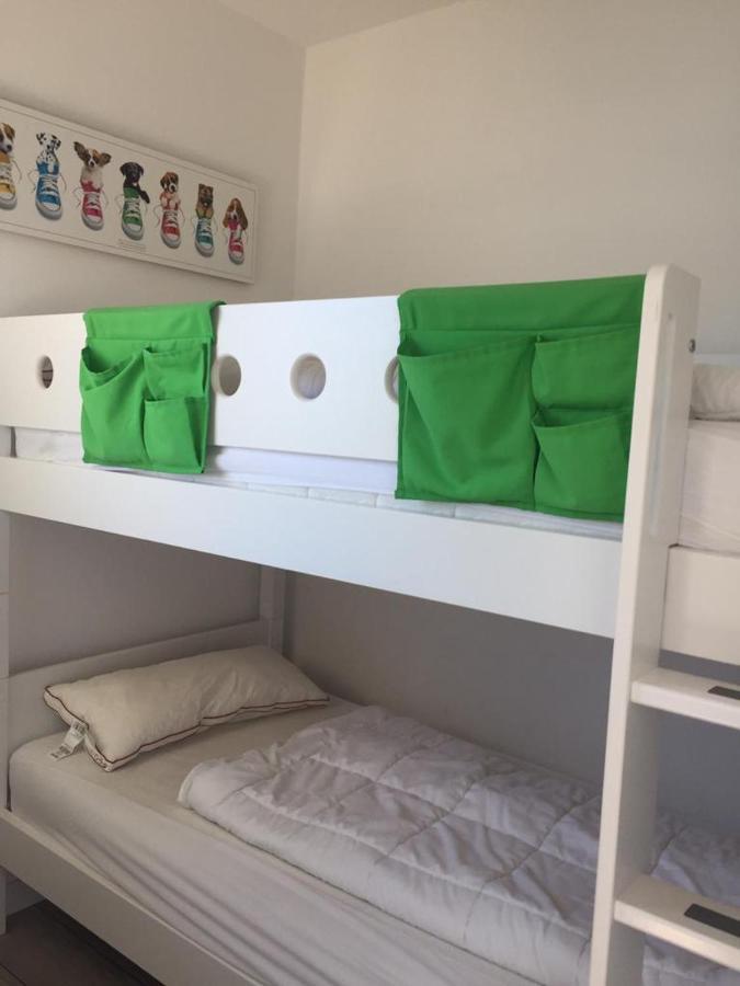 Ferienwohnung Sandkueste Mit Strandkorb & Indoor Spielplatz Heiligenhafen Kültér fotó